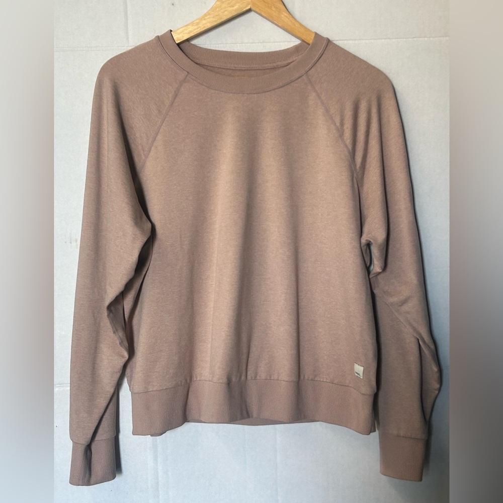 EUC Vuori Women's Long sleeve Halo Crew Nut-Meg Heather Medium YOGA#LOUNGING